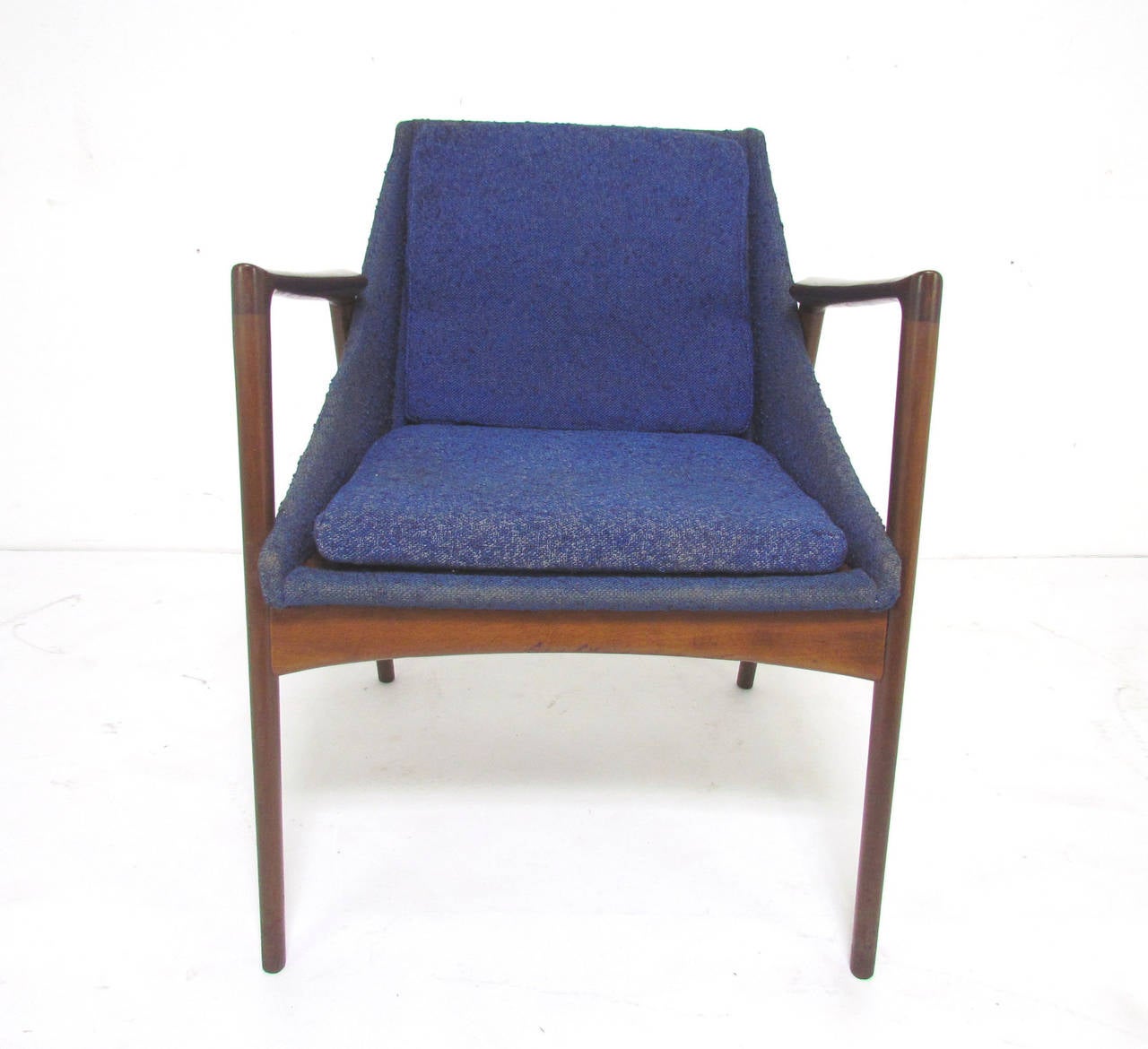 Scandinavian Modern Danish Lounge Chair by Ib Kofod-Larsen for Selig