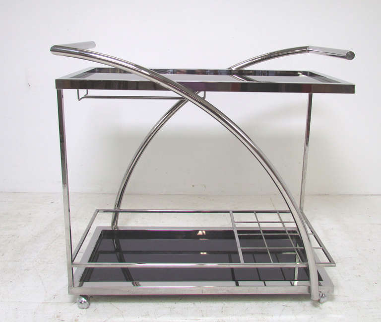 Mid-Century Chrome and Glass Bar Cart after Milo Baughman In Good Condition In Peabody, MA