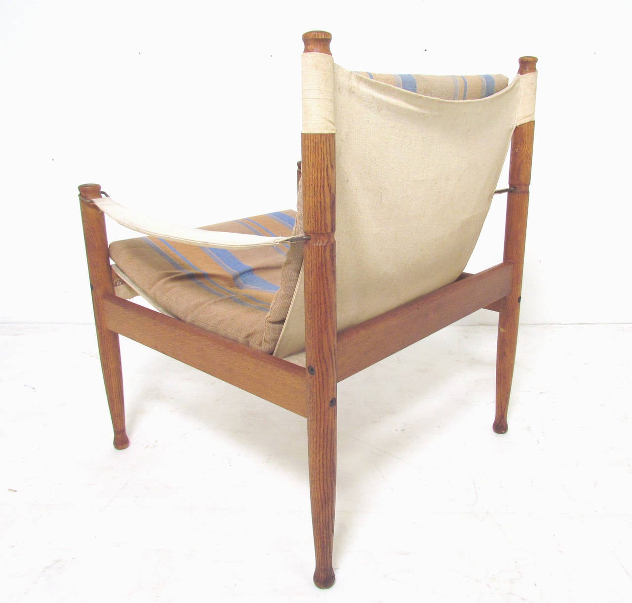 Pair of Danish Safari Sling Lounge Chairs by Erik Wørts for Niels Eilersen In Good Condition In Peabody, MA