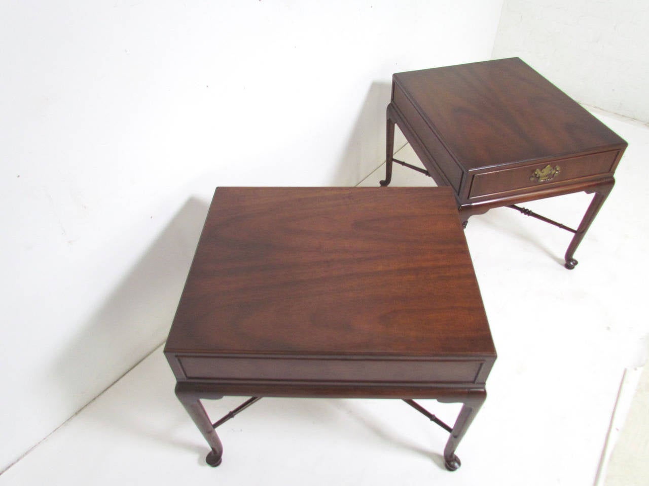 American Pair of Georgian Style Mid-Century Mahogany End Tables, circa 1960s