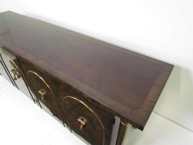 Hollywood Regency Amboyna Burl Sideboard by William Doezema for Mastercraft In Excellent Condition In Peabody, MA