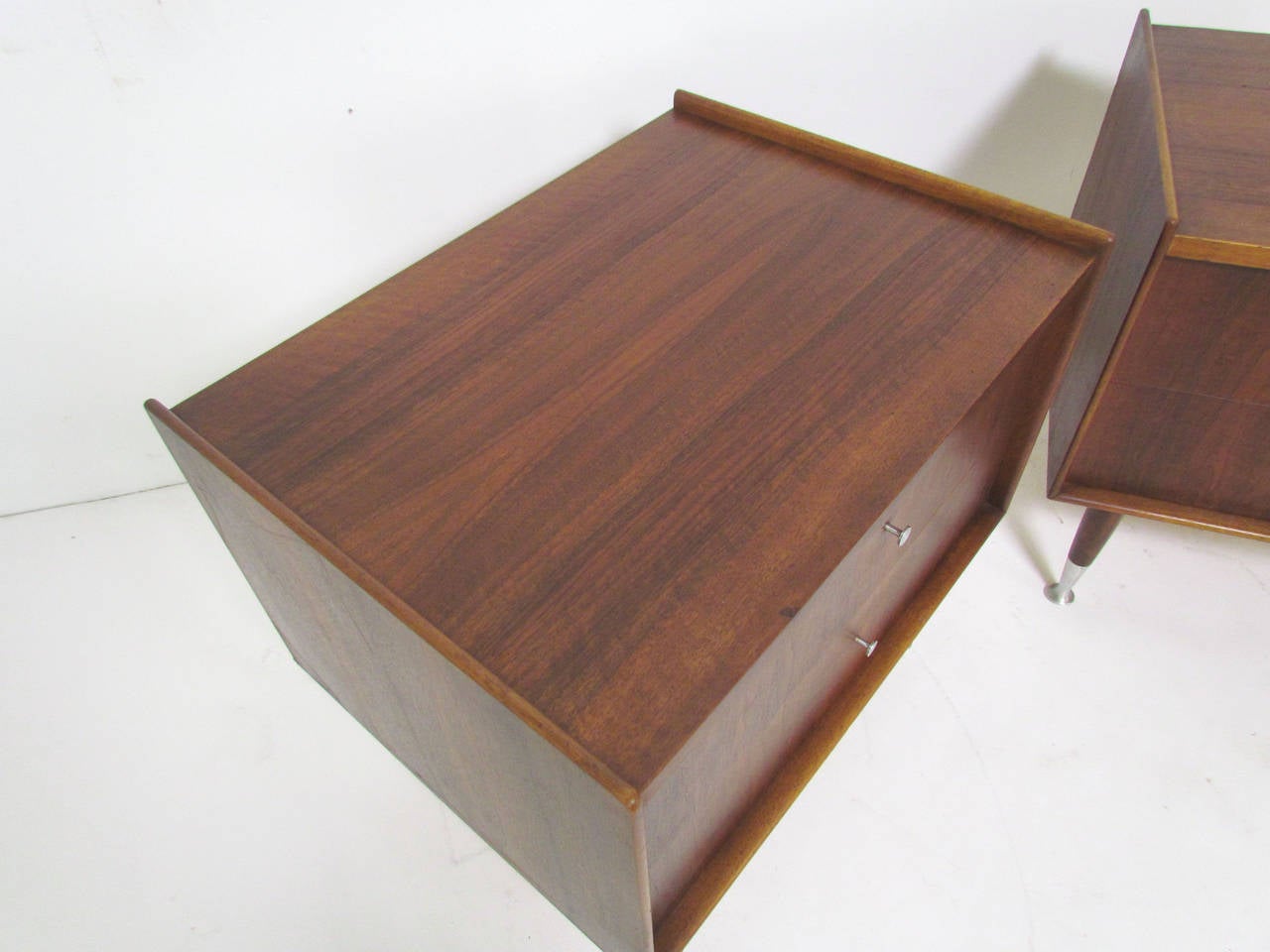 Scandinavian Mid-Century Nightstands in Walnut and Aluminum by Edmond Spence In Good Condition In Peabody, MA