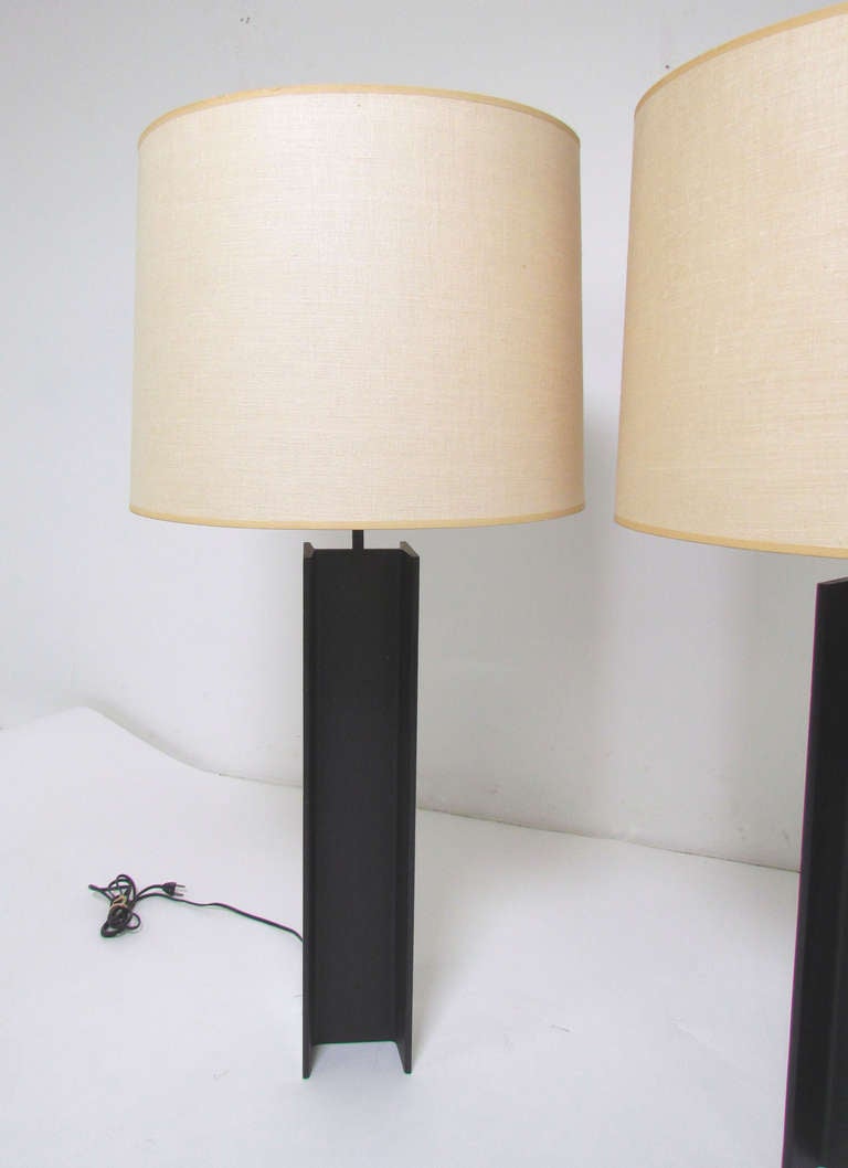 Pair of Brushed Aluminum I-Beam Table Lamps by Laurel In Excellent Condition In Peabody, MA