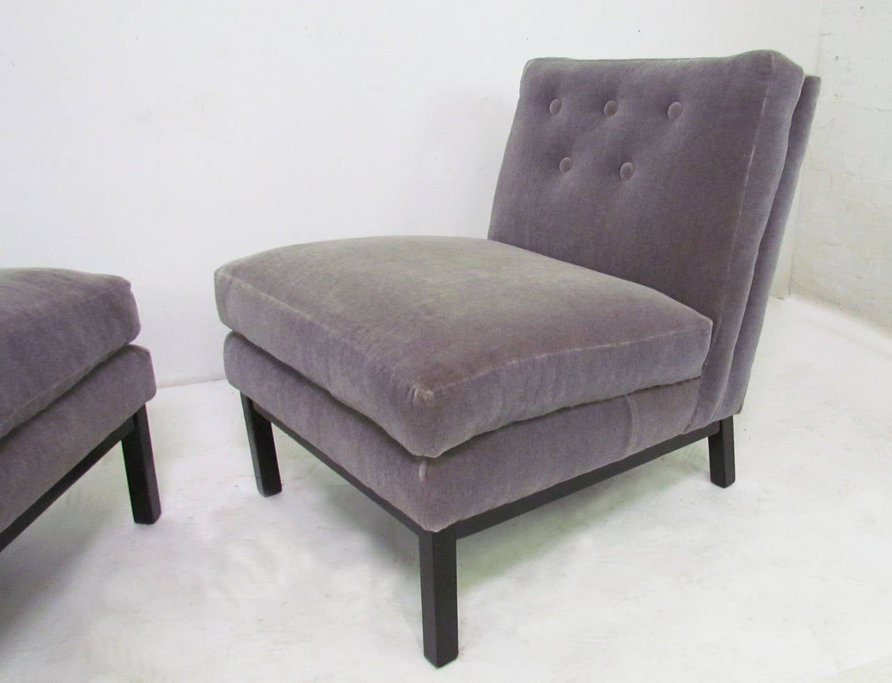 Mid-Century Modern Pair of Slipper Lounge Chairs by Harvey Probber