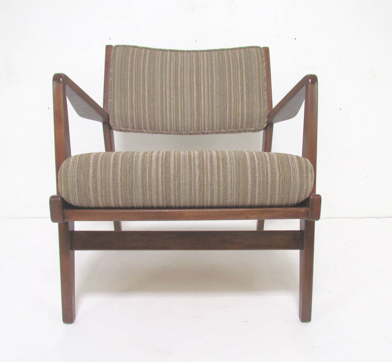 Mid-20th Century Classic Pair of Mid-Century Modern Lounge Armchairs by Jens Risom