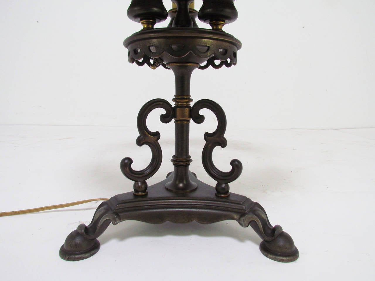 Mid-20th Century Spanish Colonial Revival Table Lamp by Mutual Sunset