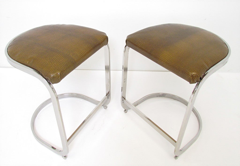 cantilever counter stools