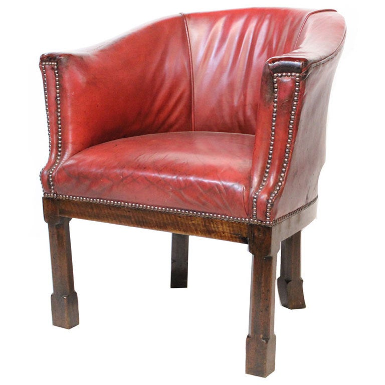 English Barrel Club Chair
