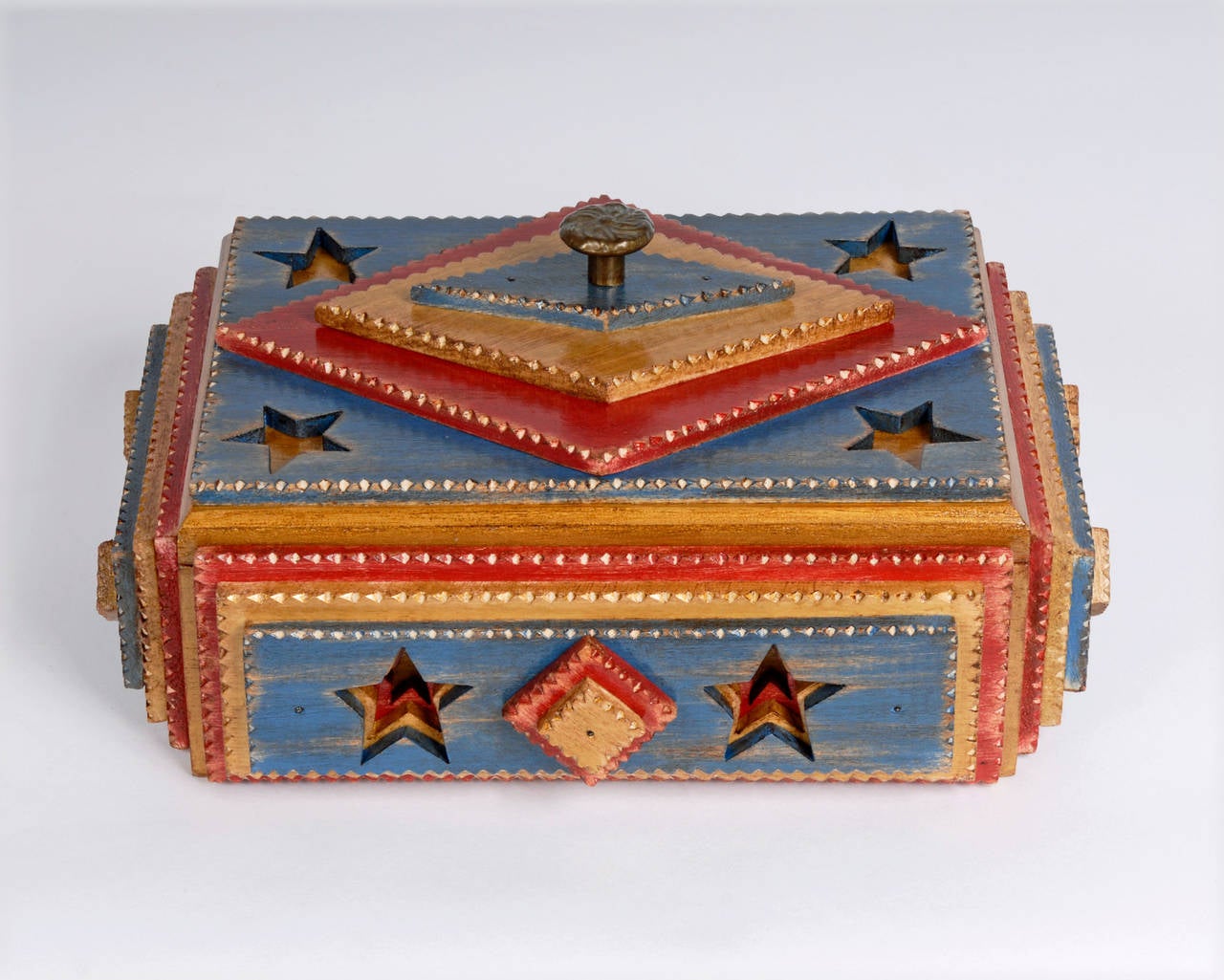 Patriotic Box with Stars by Angie Dow In Excellent Condition In Manalapan, NJ