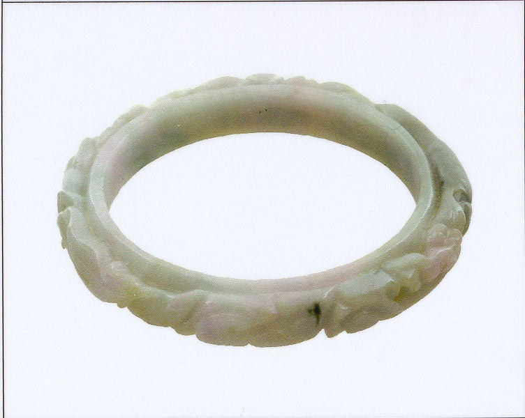 Chinese Collection of Jade Jewelry of 4 Pendants and 1 Bangle For Sale