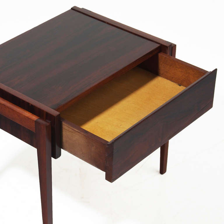 Mid-Modern Petite Side Table by Cimo For Sale 2