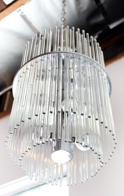 Gaetano Sciolari Lucite and Glass Rod Chandelier for Lightolier In Good Condition For Sale In Los Angeles, CA