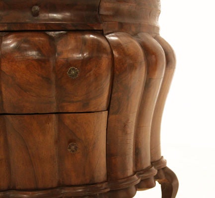 Vintage scalloped burl Bombay Chest by Glenn Don 1