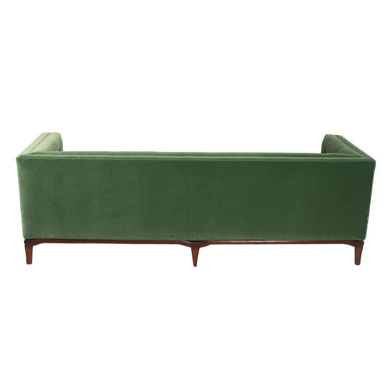 Custom Sophia Sofa in green mohair by Thomas Hayes Studio In Excellent Condition In Hollywood, CA
