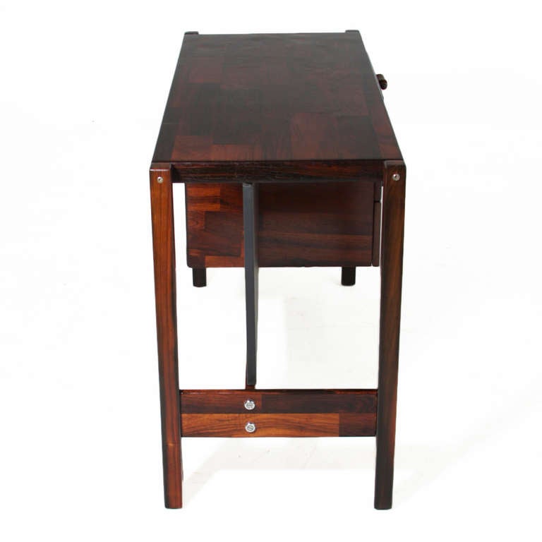 Patchwork Rosewood Desk by Jorge Zalszupin In Good Condition For Sale In Los Angeles, CA