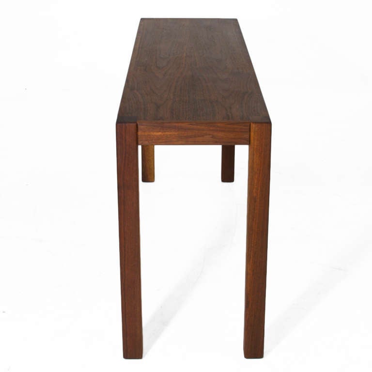 Simple Yet Elegant Vintage Walnut Console In Good Condition In Hollywood, CA