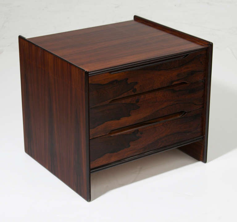 A lovely nightstand or side table with three drawers and beautiful sap grain.

 