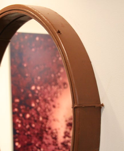 Mirror Leather framed round mirror by Jorge Zalszupin for L'atelier