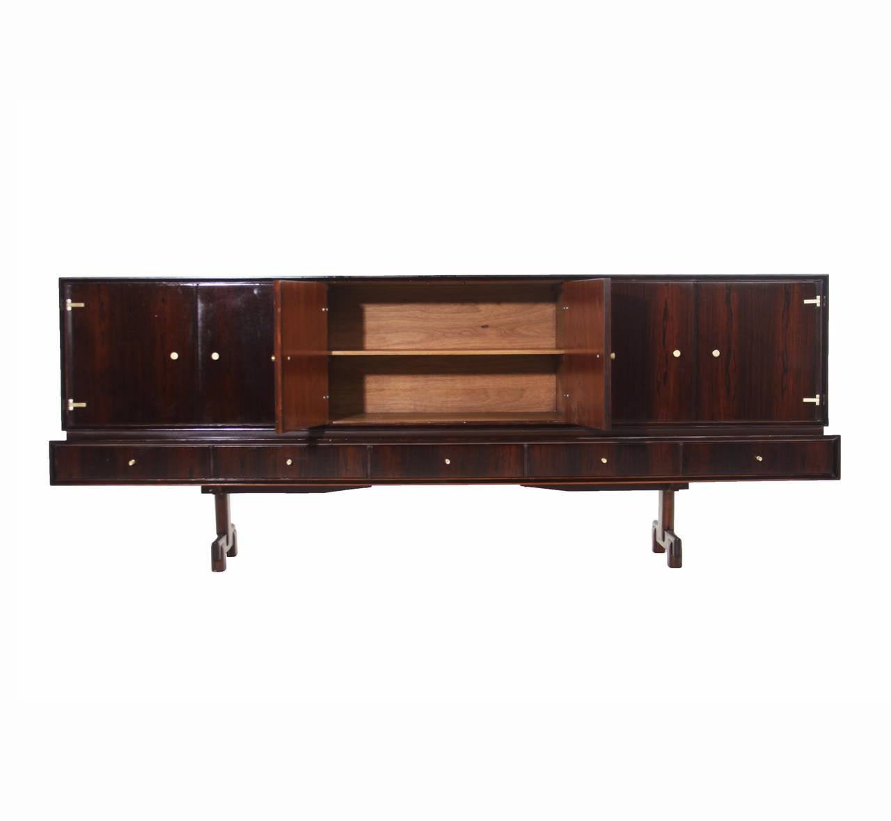 Organic Modern Brazilian Hardwood Credenza, by Jorge Zalszupin  In Good Condition For Sale In Los Angeles, CA