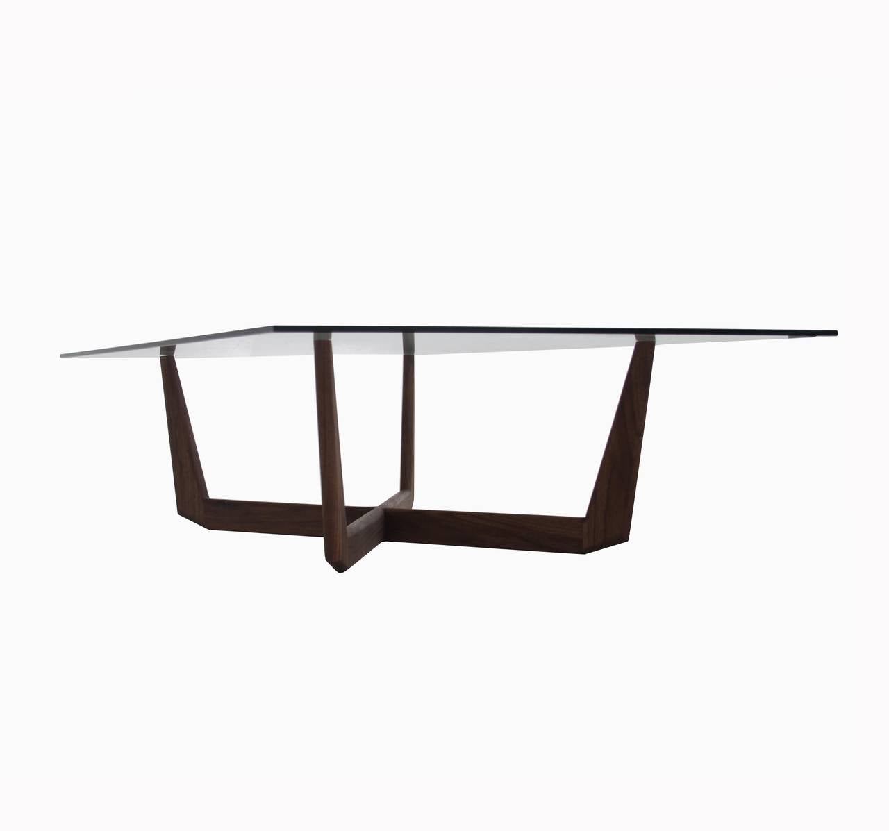 The Speer Coffee Table in Solid Walnut by Thomas Hayes Studio In Excellent Condition For Sale In Hollywood, CA