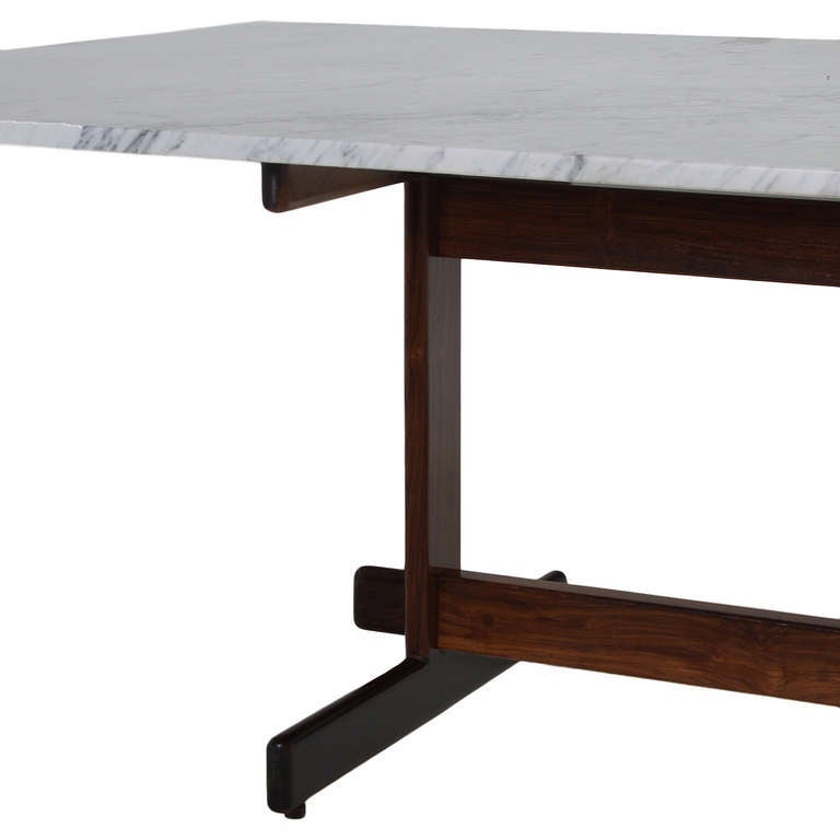 Mid-20th Century Brazilian Rosewood Dining Table with Carrara Marble Top by Celina Moveis
