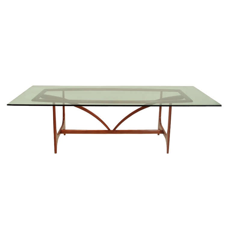 Brazilian Sculptural Peroba Glass Dining Table by Giuseppe Scapinelli For Sale