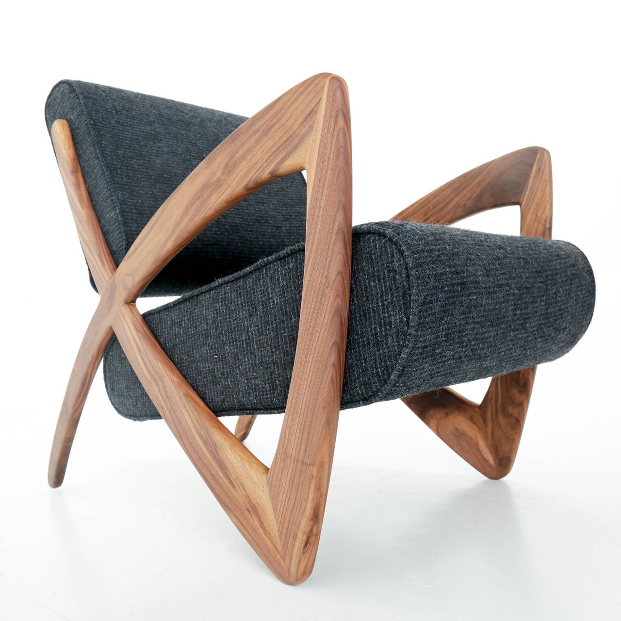 The Infinity Chair by Thomas Hayes Studio In Excellent Condition In Hollywood, CA