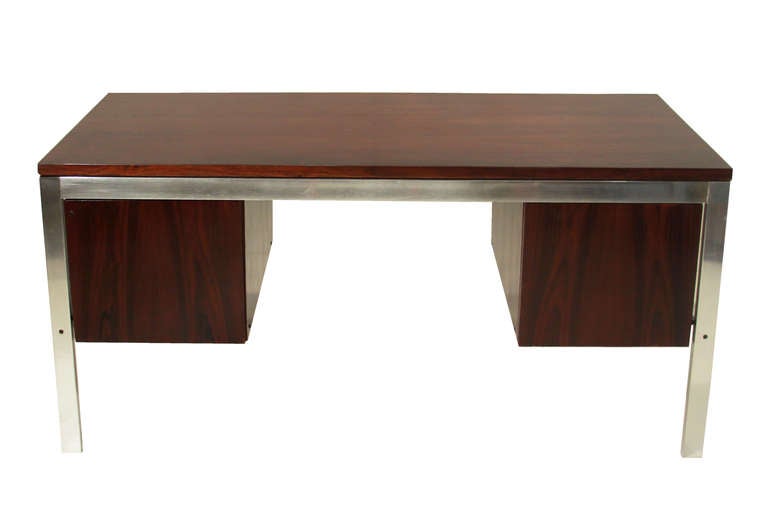 Vintage Rosewood and Aluminum Frame Modernist Escriba Desk for Tora Brasil In Good Condition In Los Angeles, CA