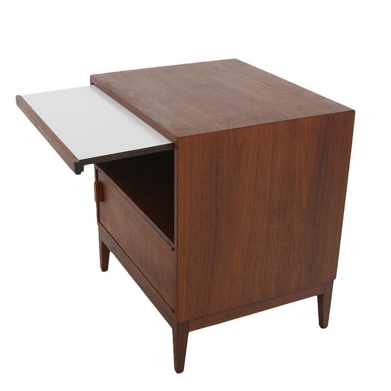 Glenn of California Side Table in Solid Walnut In Good Condition In Hollywood, CA