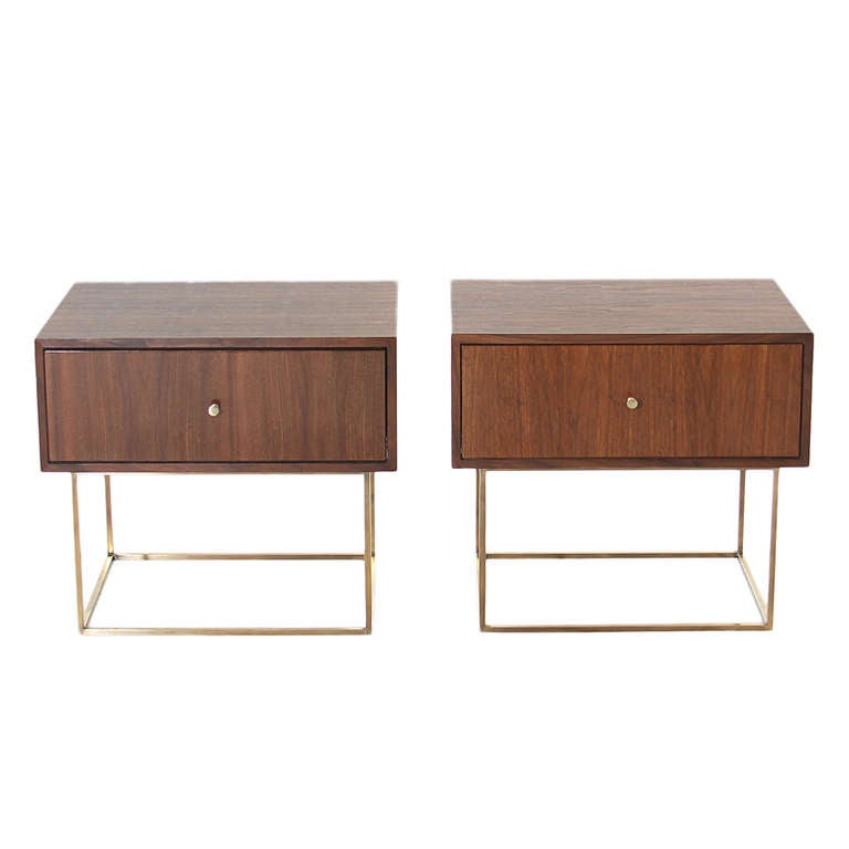 The Kerry Side Table or Night Stand by Thomas Hayes Studio, with thin square solid patinated brass bases available for custom order. Each side table features book matched grain and one or two drawers with soft-close mechanism that open with brass