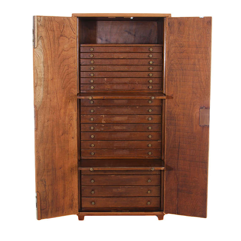 Vintage Sergio Rodrigues Chest or Armoire In Good Condition For Sale In Los Angeles, CA