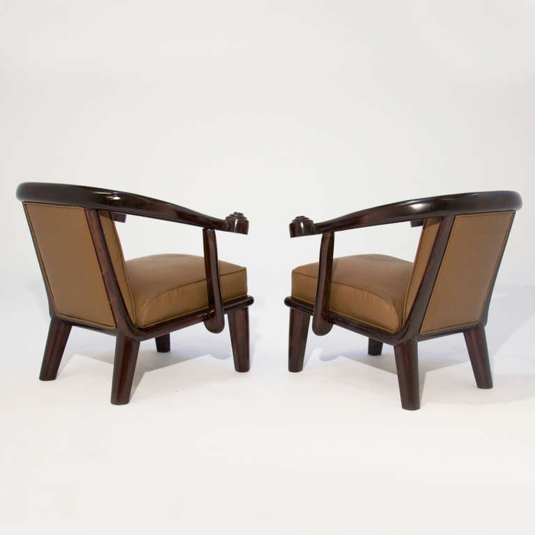 American Monteverdi-Young Mahogany and Leather Sculptural Vintage Armchairs  For Sale