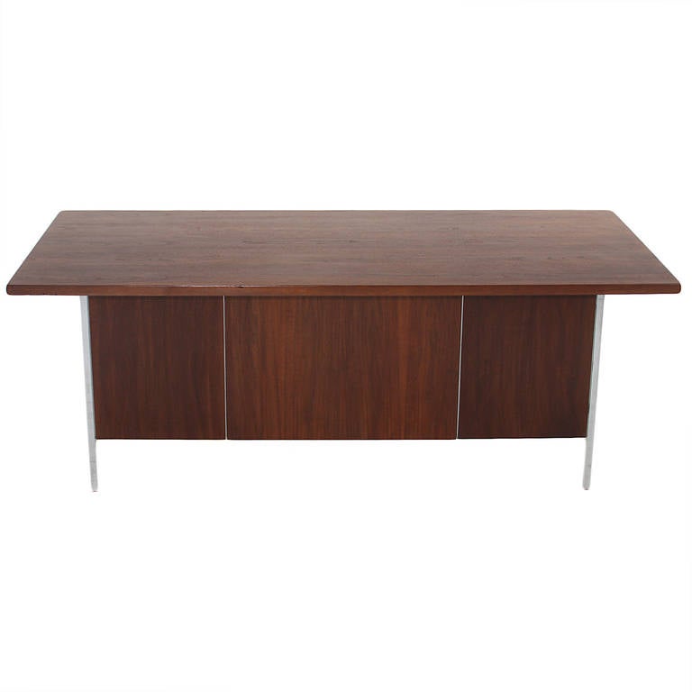 Mid-20th Century Florence Knoll Walnut and Chrome Leg Desk