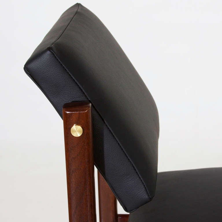 The Basic Pivot Back Bar Stool In Black Leather by Thomas Hayes Studio 1