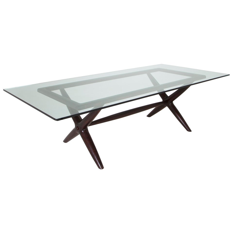 Brazilian Sculptural Dining Table in the Manner of Giuseppe Scapinelli For Sale