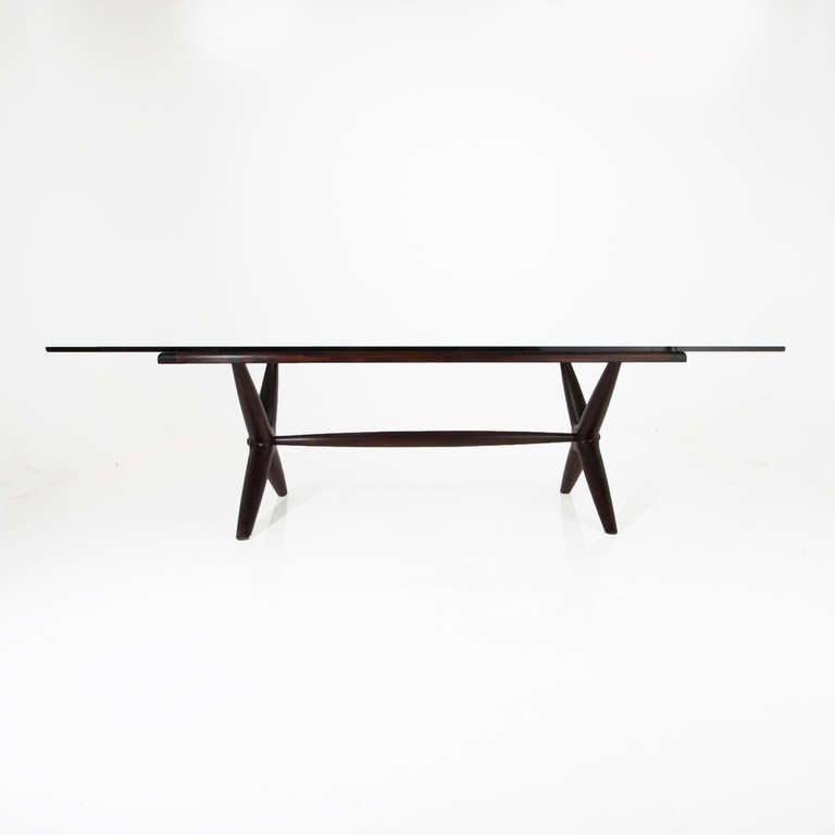 Glass Brazilian Sculptural Dining Table in the Manner of Giuseppe Scapinelli For Sale