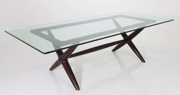Brazilian Sculptural Dining Table in the Manner of Giuseppe Scapinelli