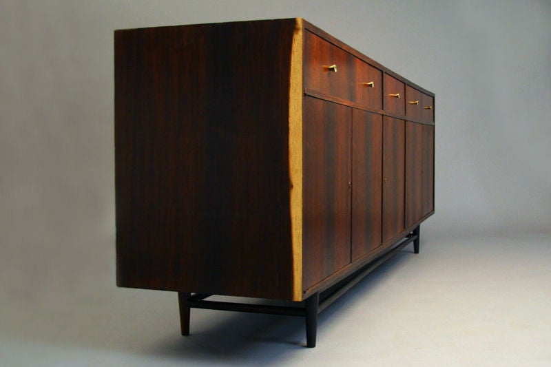 Large Brazilian Rosewood Credenza by Forma Brasil In Good Condition For Sale In Hollywood, CA