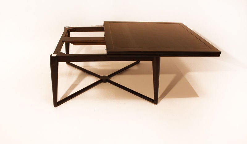 American Mid Century X Base & Tapered Legs Mahogany Coffee Table with Extendable Top For Sale