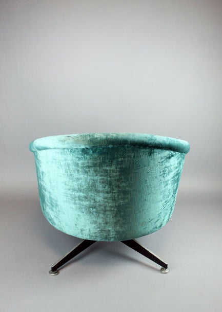 Mid-20th Century Single Vintage Silk Mohair Swivel Chair by Ward Bennett