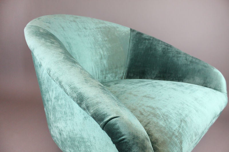 Single Vintage Silk Mohair Swivel Chair by Ward Bennett 2
