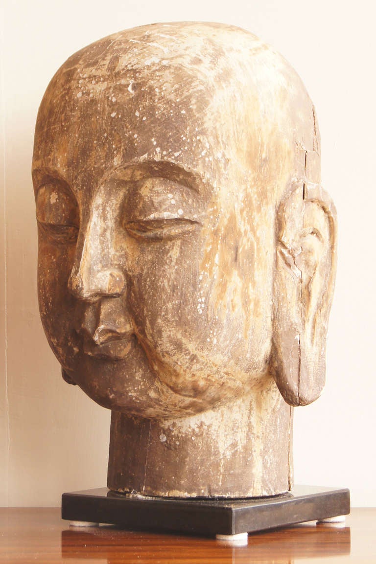 Large Carved Wood Buddha Head In Good Condition In Kilmarnock, VA