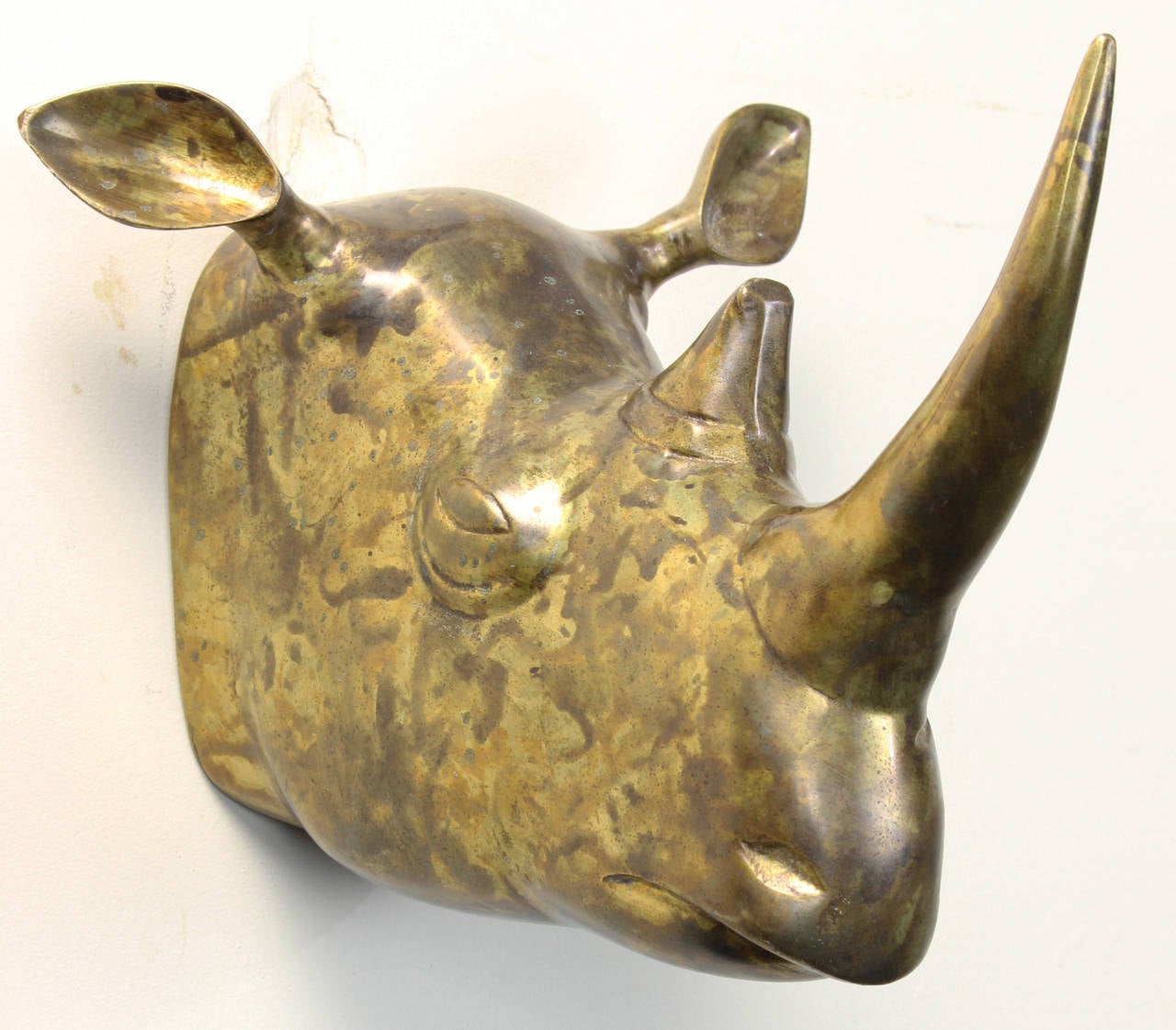 rhino head wall decor