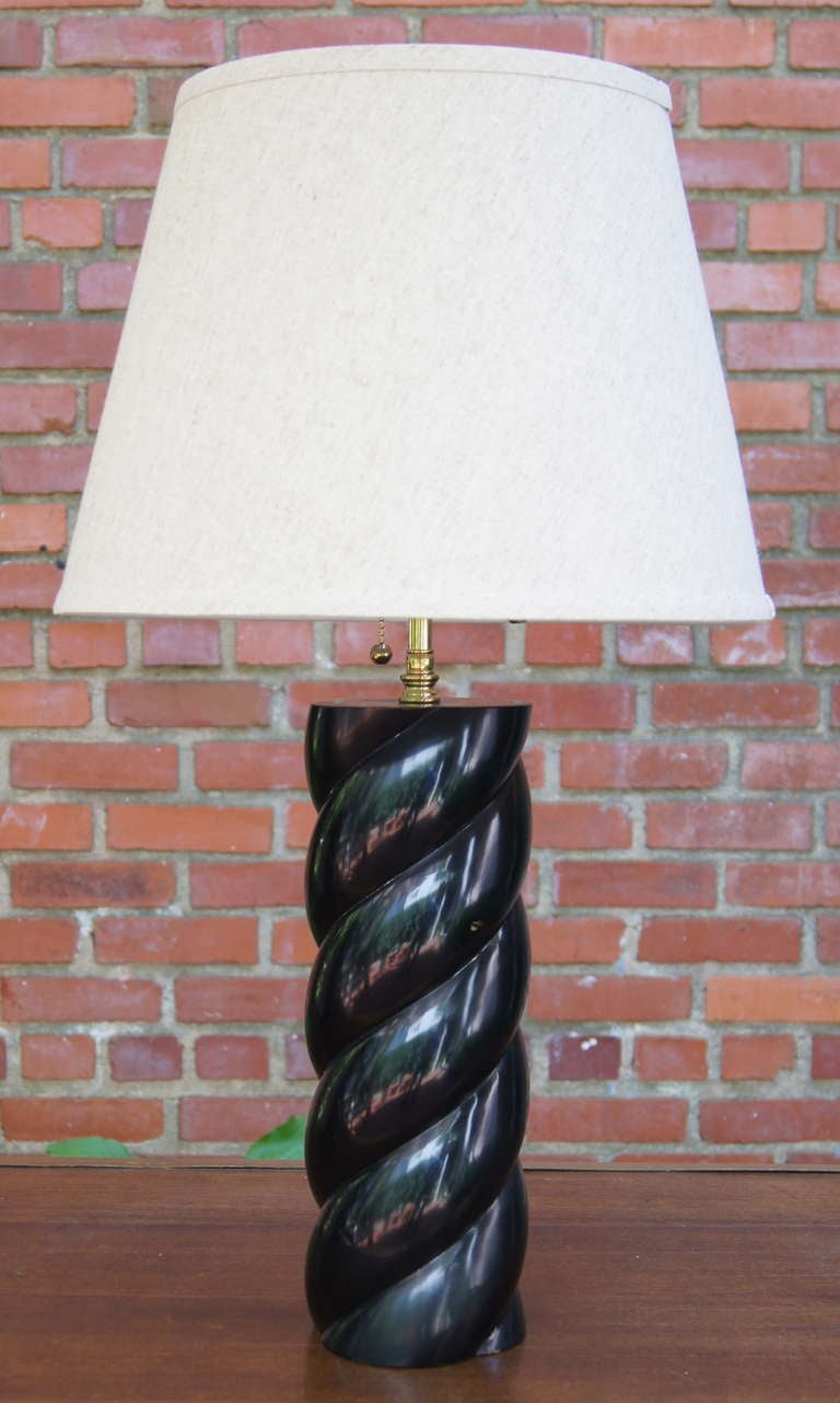 Pair of Black Lacquered Barley Twist Table Lamps In Excellent Condition In Kilmarnock, VA