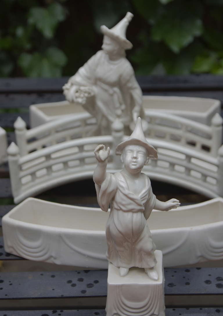 Ceramic Chinoiserie Nymphemburg Style Figurine Table Decoration