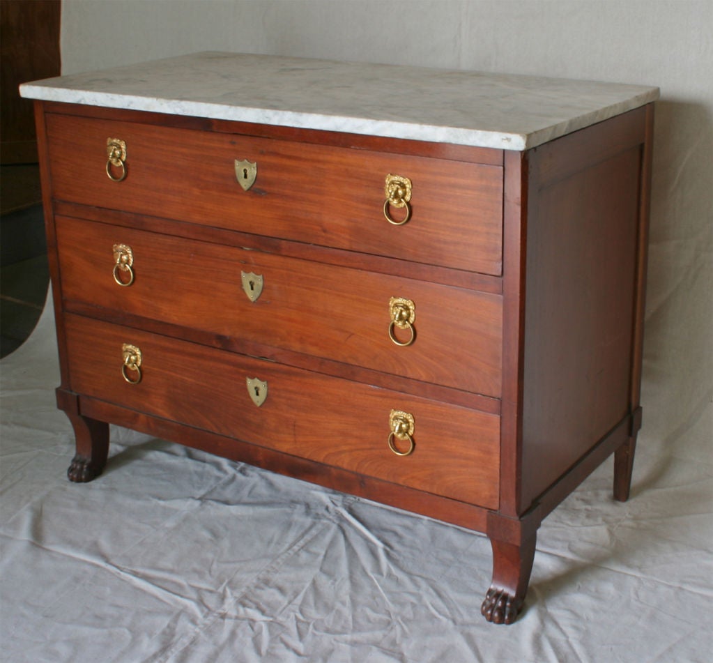 German Cherrywood Commode In Excellent Condition For Sale In Kilmarnock, VA
