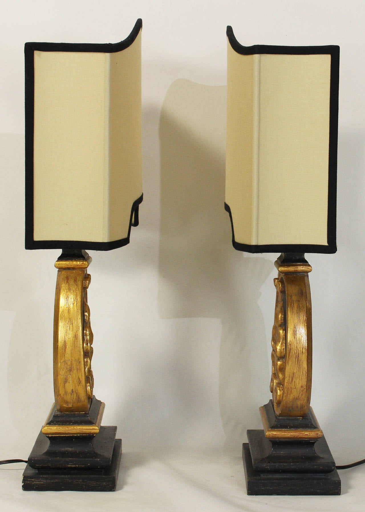 Mid-20th Century Pair of Italian Carved Wood Table Lamps