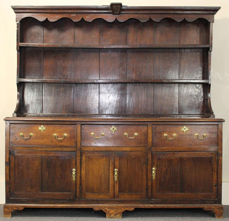 Georgian 18th Century Welsh Oak Dresser