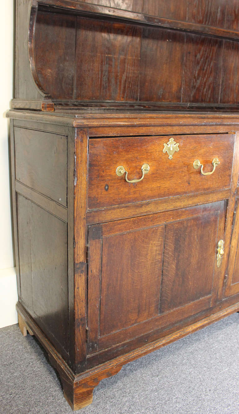 18th Century Welsh Oak Dresser In Good Condition In Kilmarnock, VA
