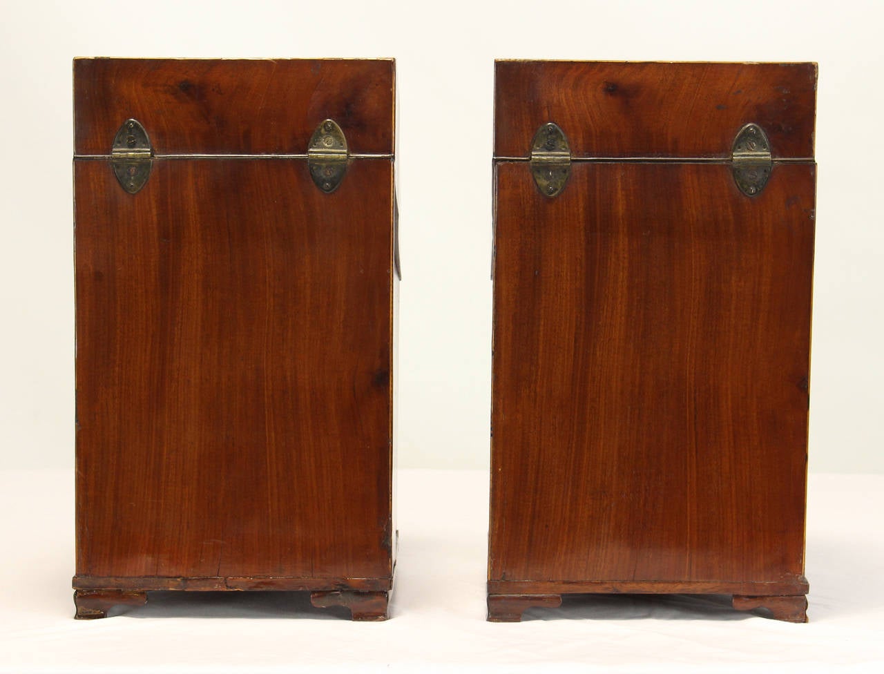 Great Britain (UK) Pair of Late 18th Century English Knife Boxes